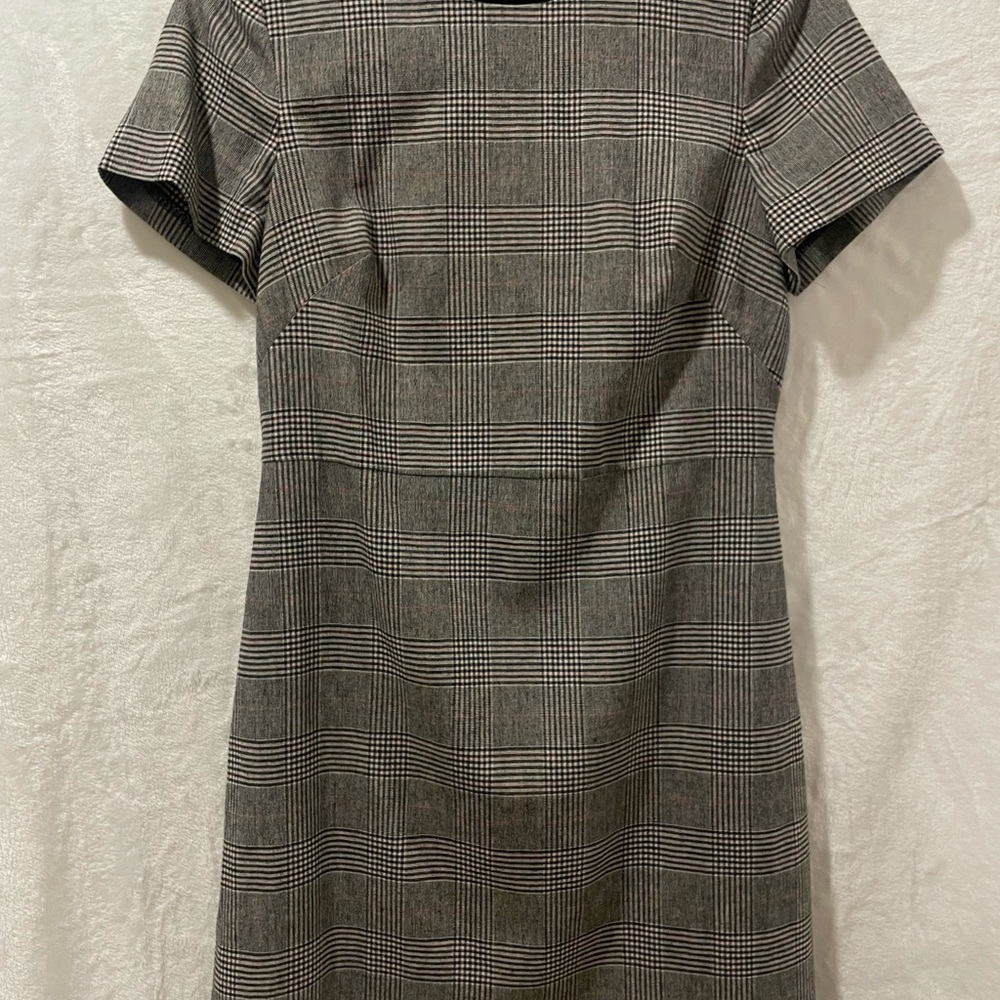 Banana Republic Mini Dress in Classic Gray (1.13)